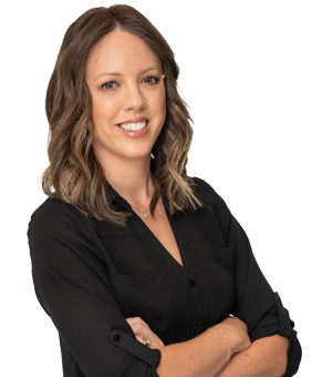 Sarah Avansino bio image and link